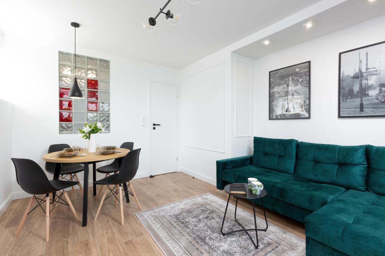 Metro Marymont Apartment By Noclegi Renters Warsaw Exterior photo