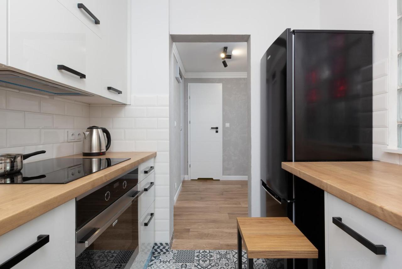 Metro Marymont Apartment By Noclegi Renters Warsaw Exterior photo
